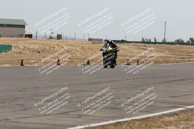 media/Jun-05-2022-WERA (Sun) [[64b01df28d]]/Race 3 C Superbike Expert Novice/